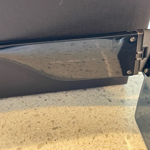 DOLCE&GABBANA DG2233 1286/6G UNISEX SHIELD SUNGLASSES - Picture 6 of 6